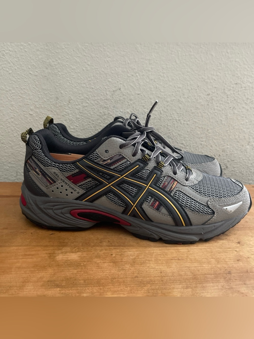 Asics GEL-Venture 5 Trail Running Terrain Men’s Shoes Sonoma Charcoal Sz 9.5